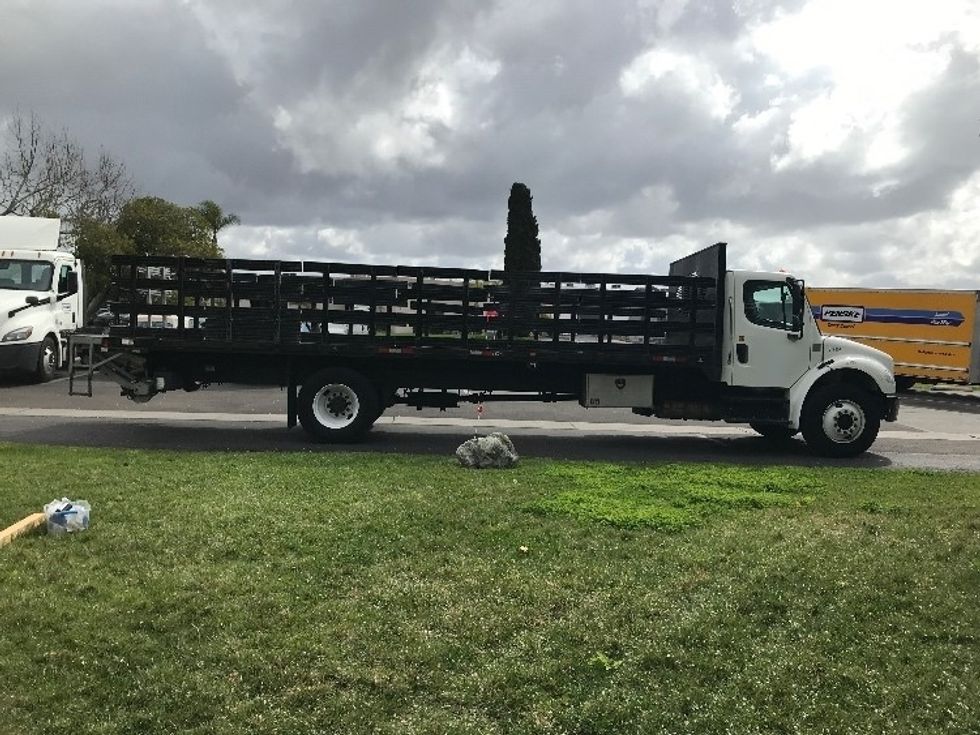 Flatbed Truck-Light and Medium Duty Trucks-Freightliner-2019-M2-Torrance-CA-120,334\n\t\tmiles-$ 66,750 - Image 15