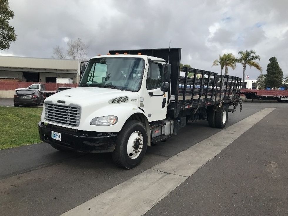 Flatbed Truck-Light and Medium Duty Trucks-Freightliner-2019-M2-Torrance-CA-120,334\n\t\tmiles-$ 66,750 - Image 3