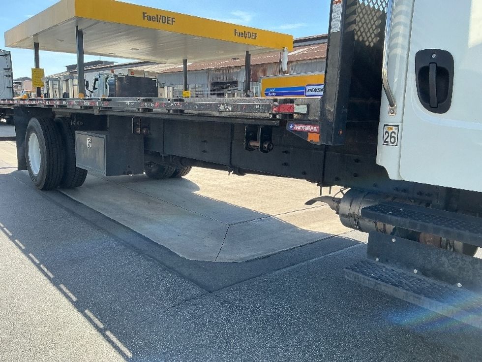 Flatbed Truck-Light and Medium Duty Trucks-Freightliner-2019-M2-Torrance-CA-124,169\n\t\tmiles-$ 47,000 - Image 14