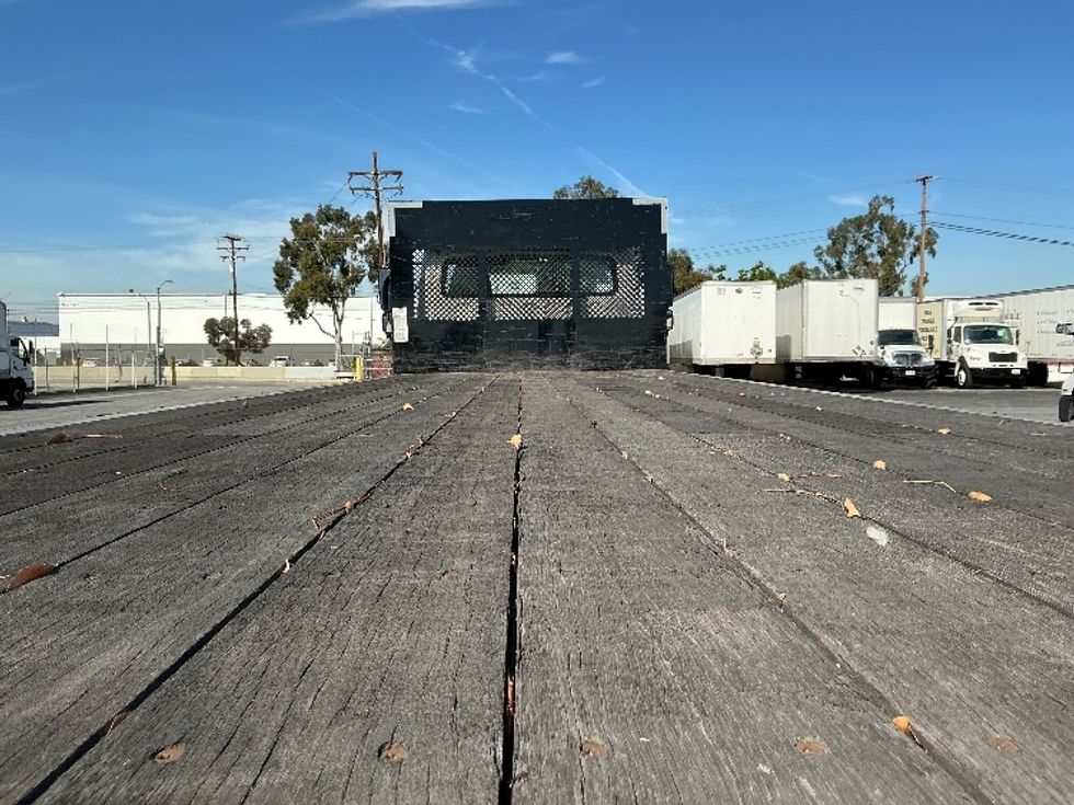 Flatbed Truck-Light and Medium Duty Trucks-Freightliner-2019-M2-Torrance-CA-124,169\n\t\tmiles-$ 47,000 - Image 7