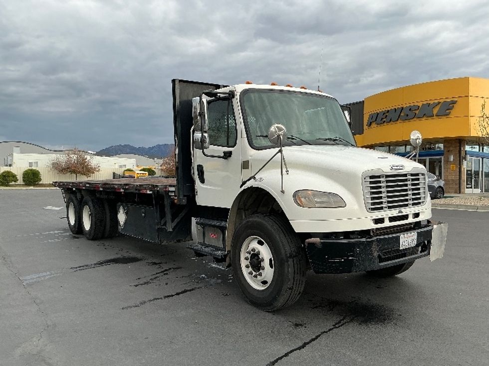 Flatbed Truck-Light and Medium Duty Trucks-Freightliner-2019-M2-Torrance-CA-127,058\n\t\tmiles-$ 72,000 - Image 1