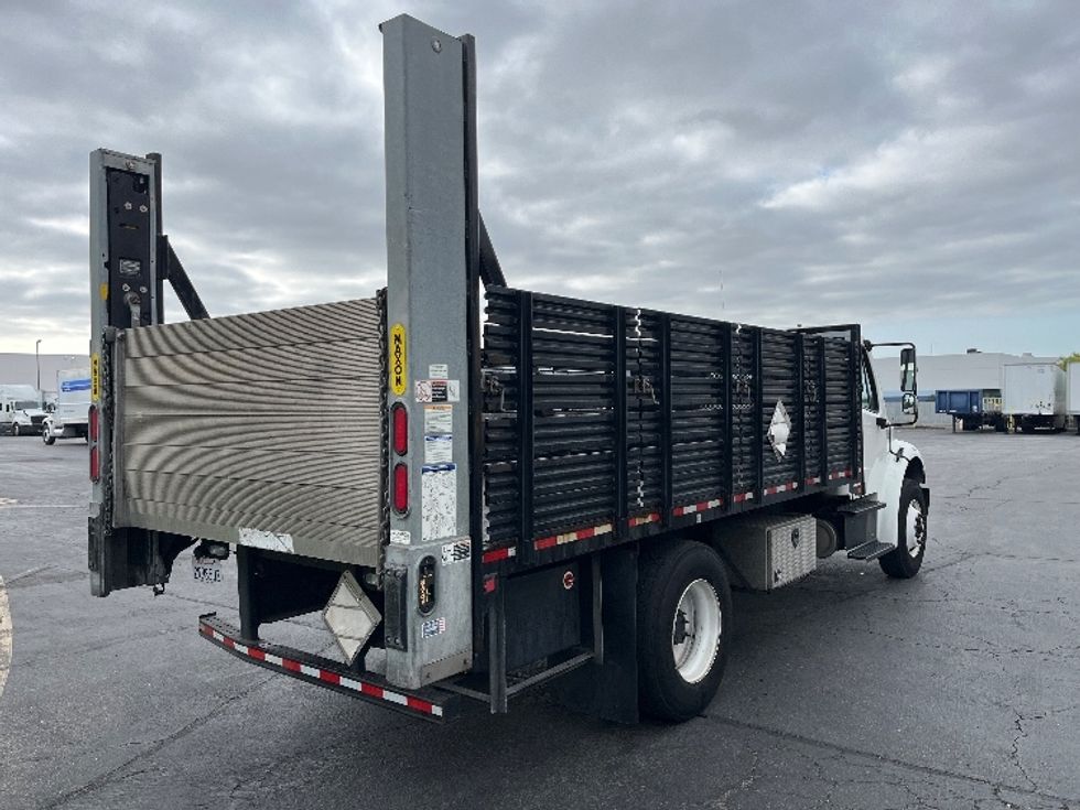 Flatbed Truck-Light and Medium Duty Trucks-Freightliner-2019-M2-Torrance-CA-141,249\n\t\tmiles-$ 43,250 - Image 13