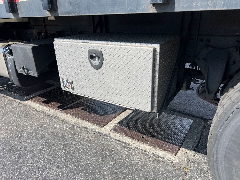 Flatbed Truck-Light and Medium Duty Trucks-Freightliner-2019-M2-Torrance-CA-146,817\n\t\tmiles-$ 40,000 - Image 5