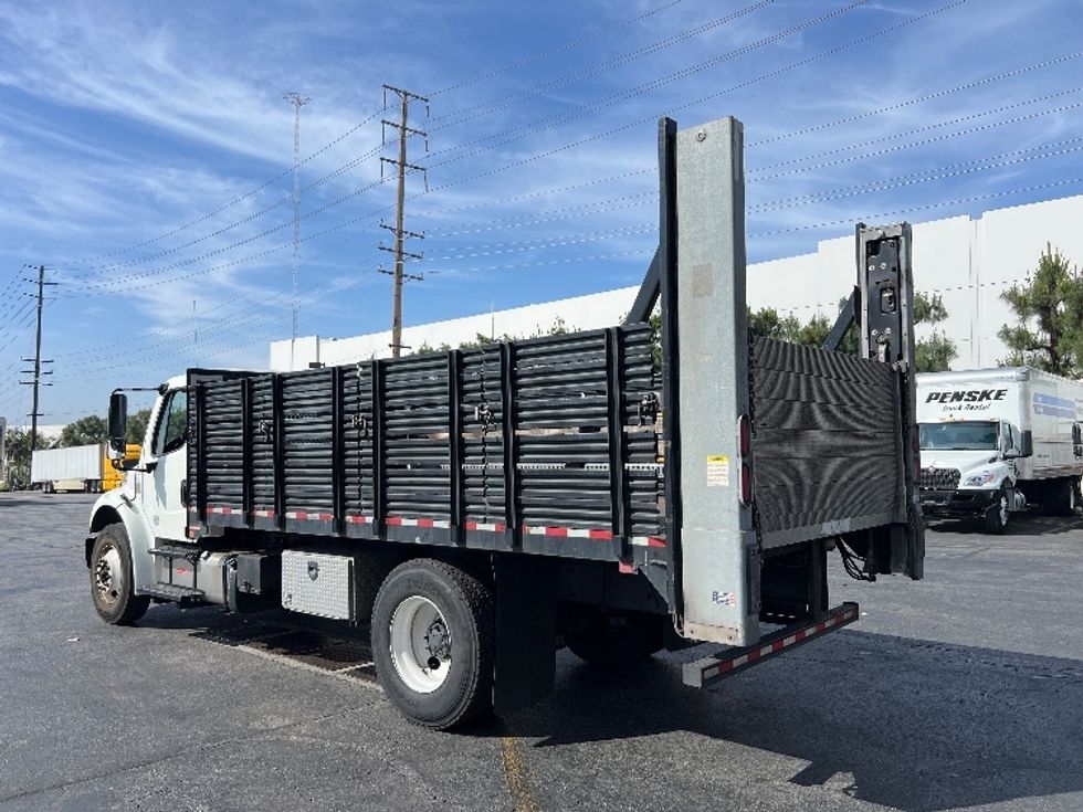 Flatbed Truck-Light and Medium Duty Trucks-Freightliner-2019-M2-Torrance-CA-146,817\n\t\tmiles-$ 40,000 - Image 6