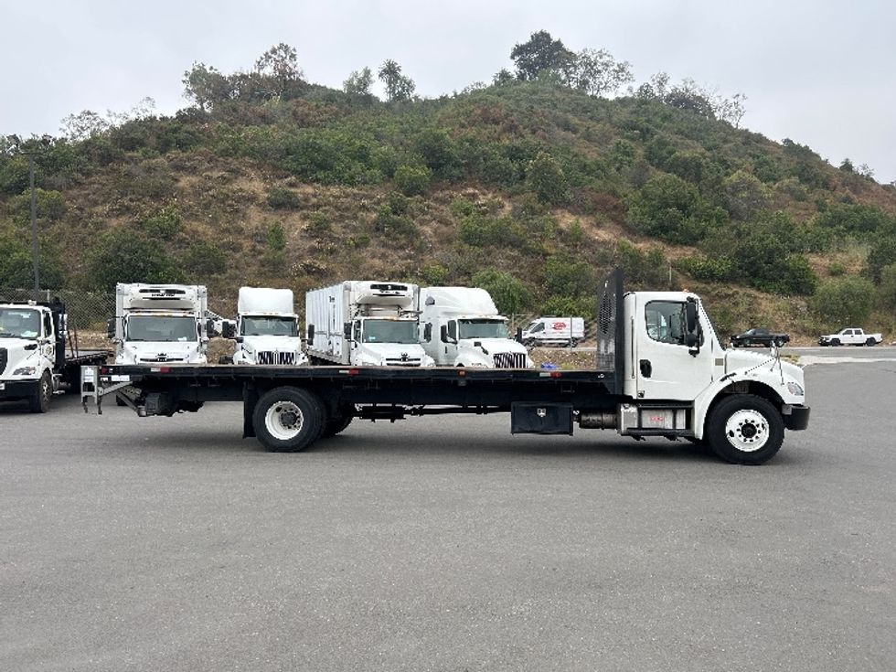 Flatbed Truck-Light and Medium Duty Trucks-Freightliner-2019-M2-Torrance-CA-146,912\n\t\tmiles-$ 50,750 - Image 12