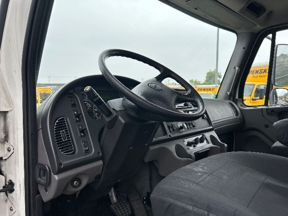 Flatbed Truck-Light and Medium Duty Trucks-Freightliner-2019-M2-Torrance-CA-146,912\n\t\tmiles-$ 50,750 - Image 14