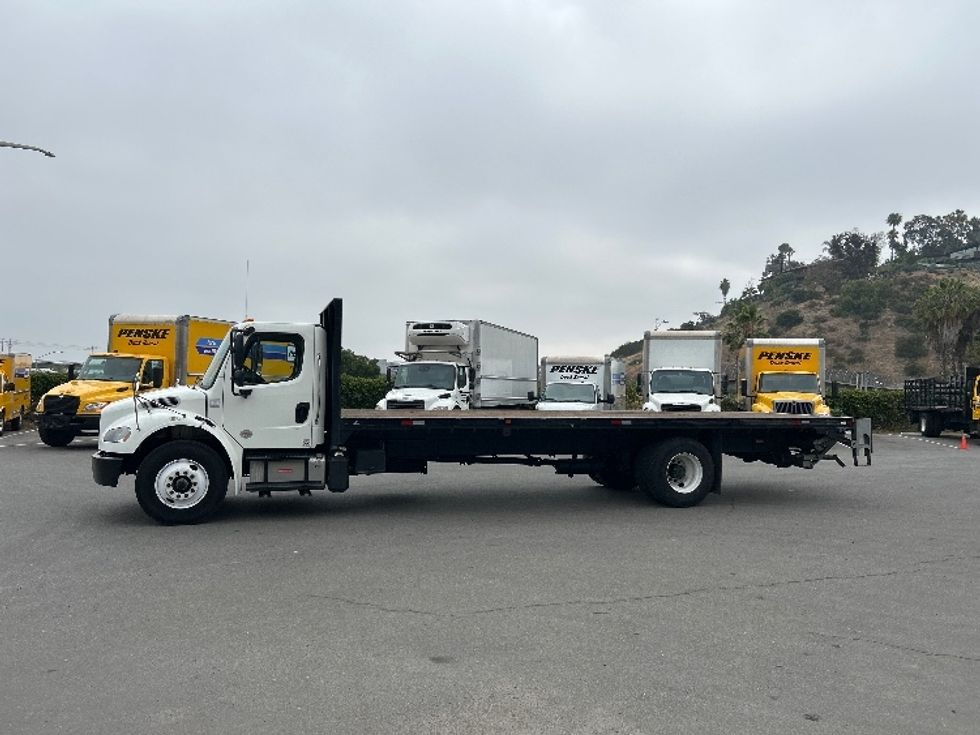 Flatbed Truck-Light and Medium Duty Trucks-Freightliner-2019-M2-Torrance-CA-146,912\n\t\tmiles-$ 50,750 - Image 4