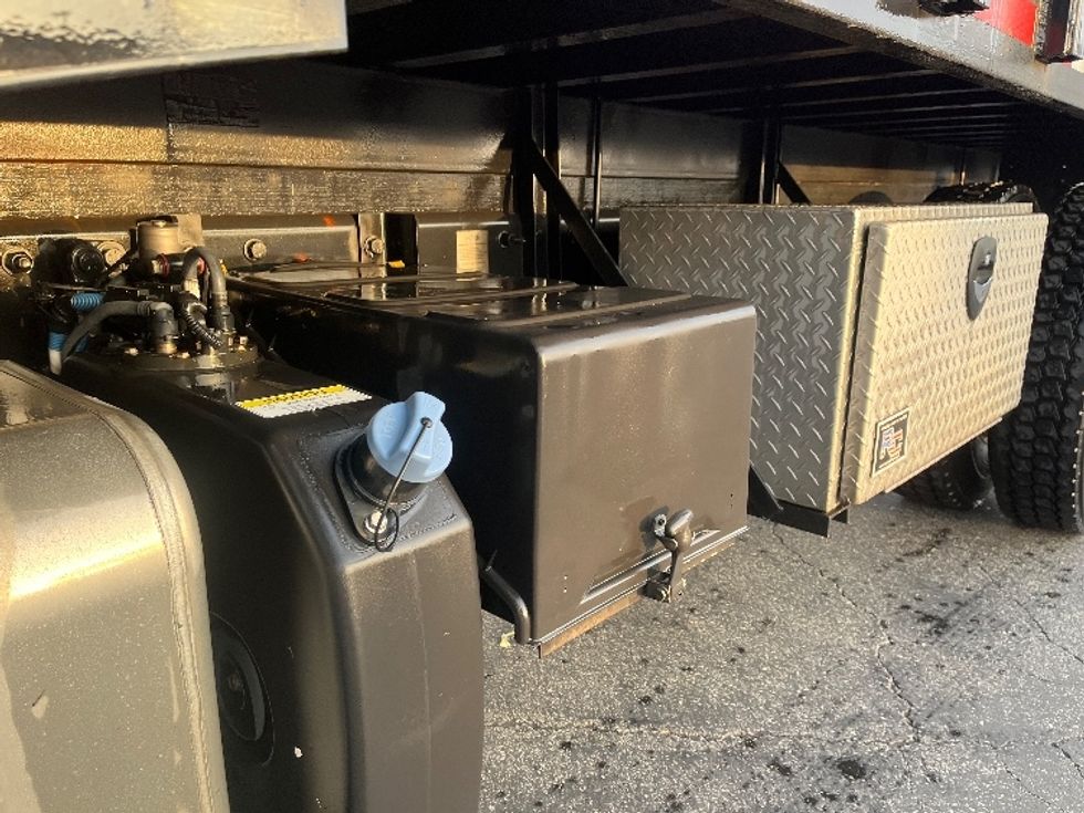 Flatbed Truck-Light and Medium Duty Trucks-Freightliner-2019-M2-Torrance-CA-151,567\n\t\tmiles-$ 39,500 - Image 5