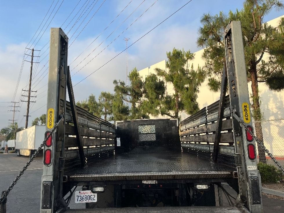 Flatbed Truck-Light and Medium Duty Trucks-Freightliner-2019-M2-Torrance-CA-151,567\n\t\tmiles-$ 39,500 - Image 8