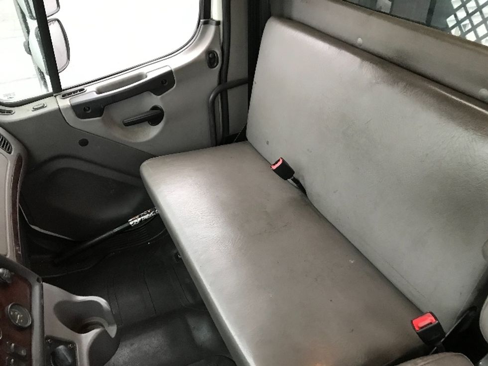 Flatbed Truck-Light and Medium Duty Trucks-Freightliner-2019-M2-Torrance-CA-151,832\n\t\tmiles-$ 58,000 - Image 19