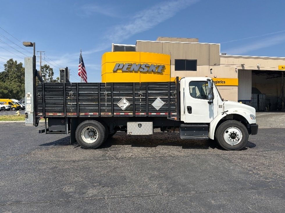 Flatbed Truck-Light and Medium Duty Trucks-Freightliner-2019-M2-Torrance-CA-154,122\n\t\tmiles-$ 39,250 - Image 15