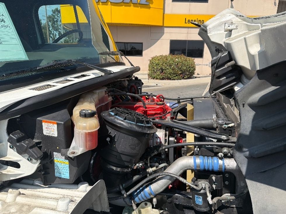 Flatbed Truck-Light and Medium Duty Trucks-Freightliner-2019-M2-Torrance-CA-154,122\n\t\tmiles-$ 39,250 - Image 23
