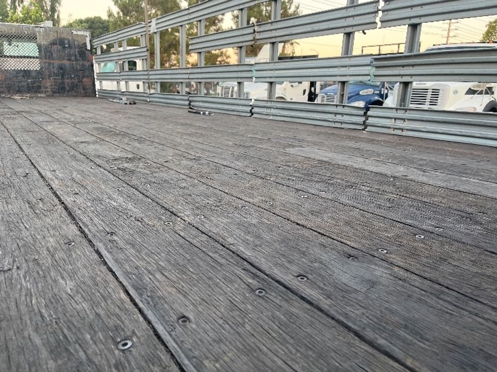 Flatbed Truck-Light and Medium Duty Trucks-Freightliner-2019-M2-Torrance-CA-159,333\n\t\tmiles-$ 51,500 - Image 11