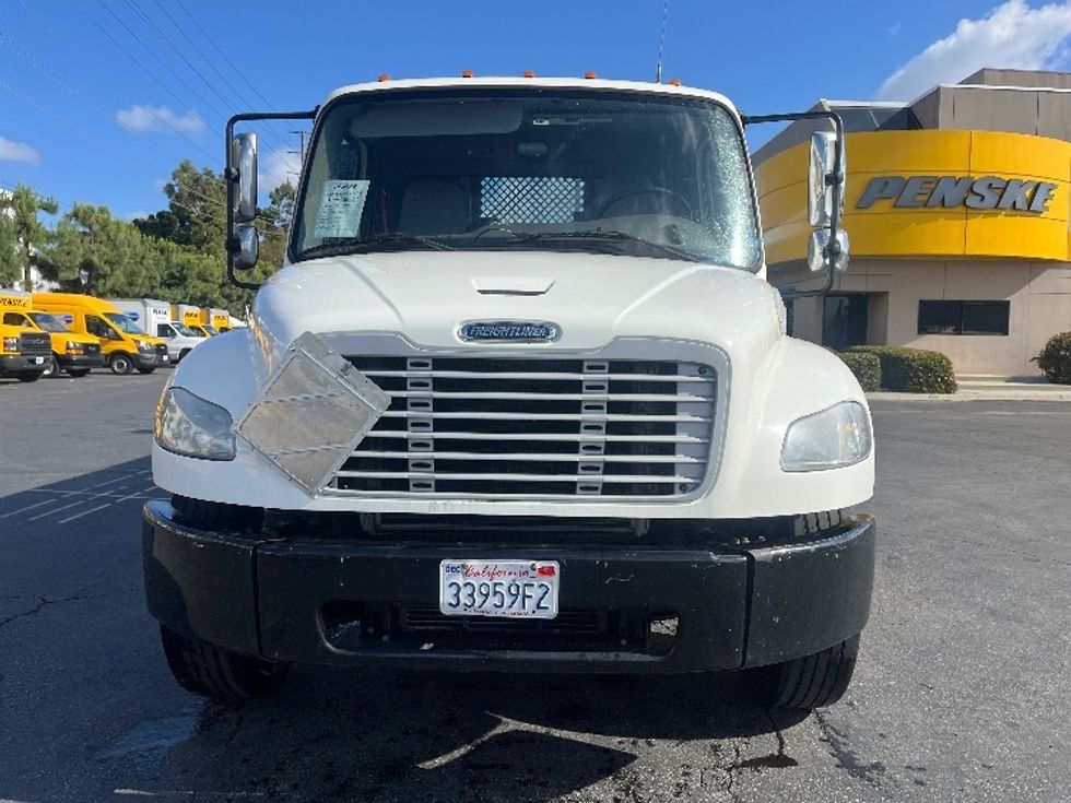Flatbed Truck-Light and Medium Duty Trucks-Freightliner-2019-M2-Torrance-CA-162,690\n\t\tmiles-$ 40,500 - Image 2