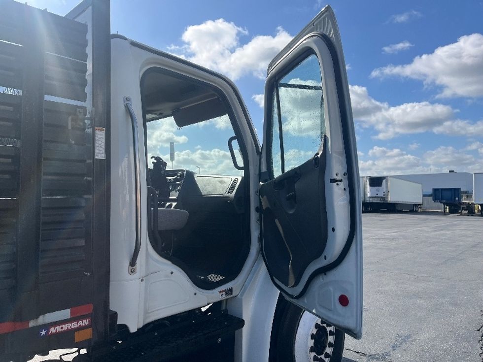 Flatbed Truck-Light and Medium Duty Trucks-Freightliner-2019-M2-Torrance-CA-162,690\n\t\tmiles-$ 40,500 - Image 20