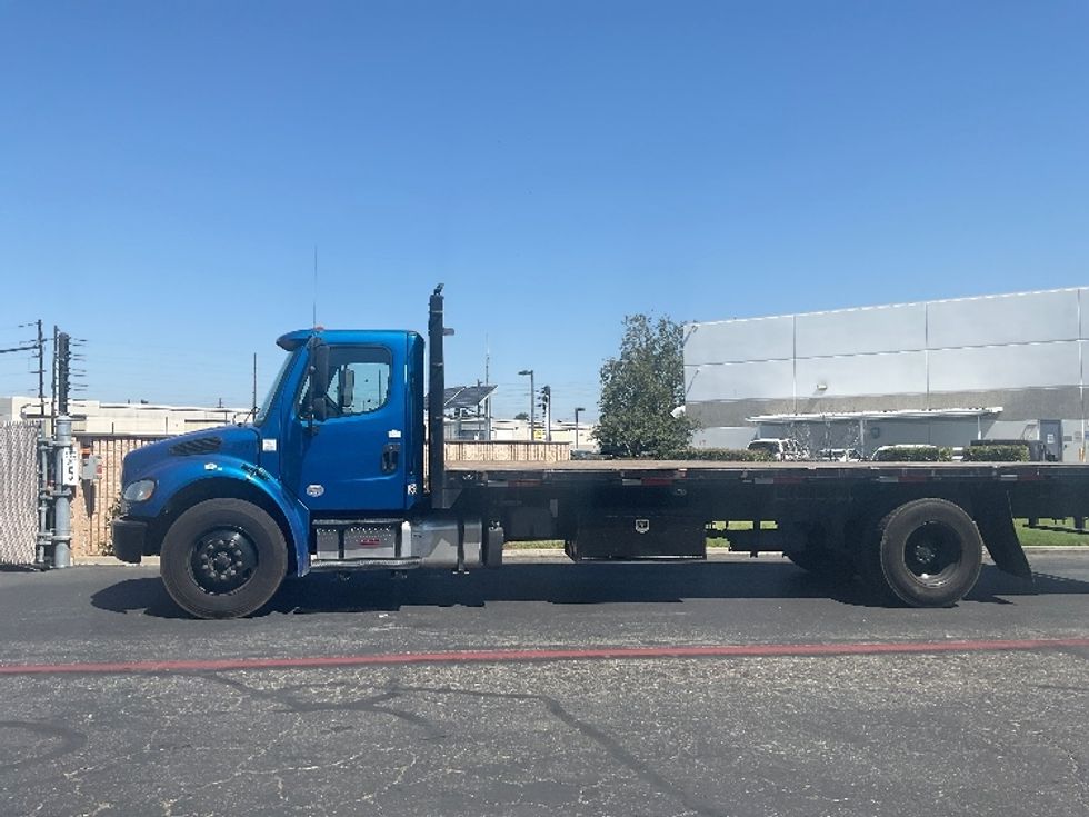 Flatbed Truck-Light and Medium Duty Trucks-Freightliner-2019-M2-Torrance-CA-177,811\n\t\tmiles-$ 40,750 - Image 4