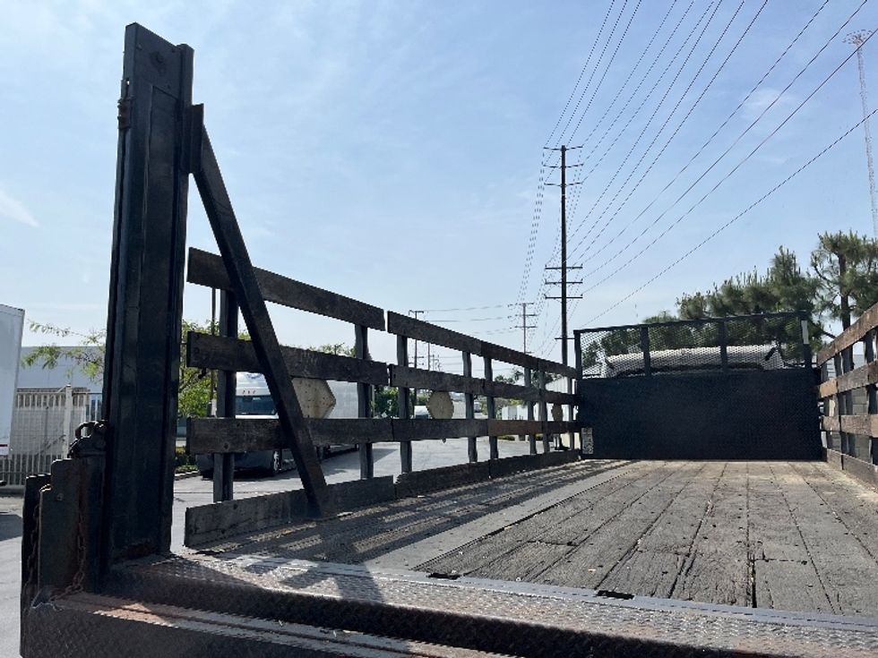 Flatbed Truck-Light and Medium Duty Trucks-Freightliner-2019-M2-Torrance-CA-179,656\n\t\tmiles-$ 35,250 - Image 11