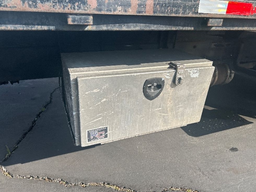 Flatbed Truck-Light and Medium Duty Trucks-Freightliner-2019-M2-Torrance-CA-183,530\n\t\tmiles-$ 49,750 - Image 26