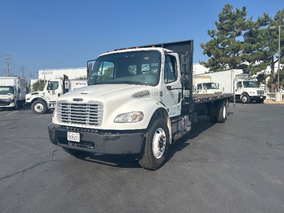Flatbed Truck-Light and Medium Duty Trucks-Freightliner-2019-M2-Torrance-CA-183,530\n\t\tmiles-$ 49,750 - Image 3