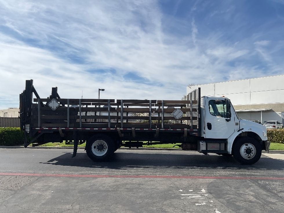 Flatbed Truck-Light and Medium Duty Trucks-Freightliner-2019-M2-Torrance-CA-192,855\n\t\tmiles-$ 33,500 - Image 15