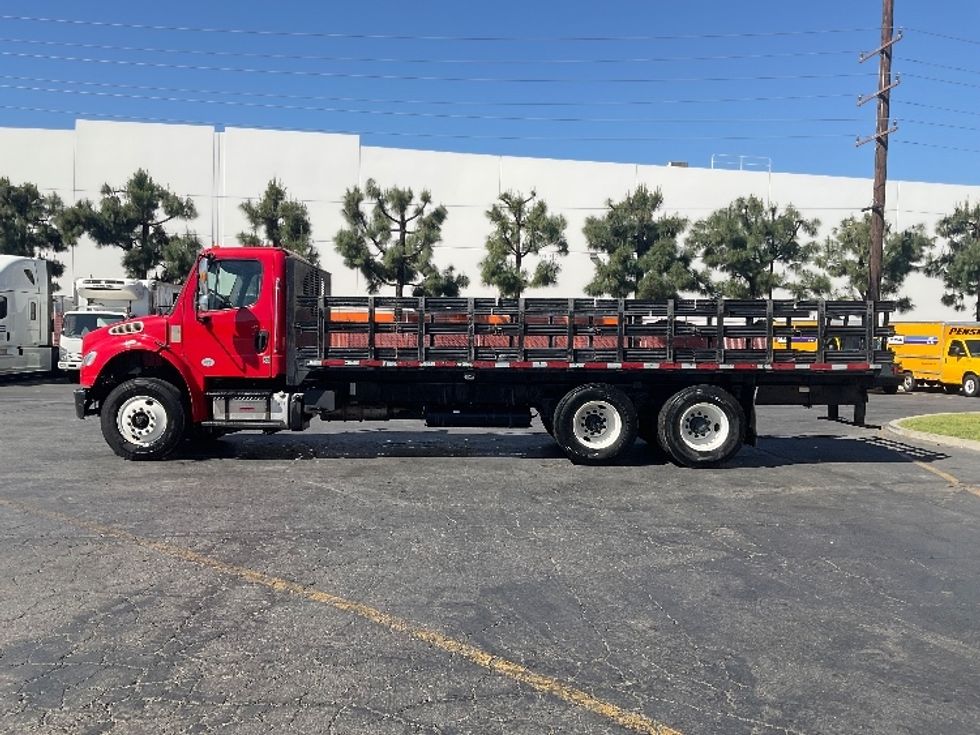 Flatbed Truck-Light and Medium Duty Trucks-Freightliner-2019-M2-Torrance-CA-220,502\n\t\tmiles-$ 50,500 - Image 4