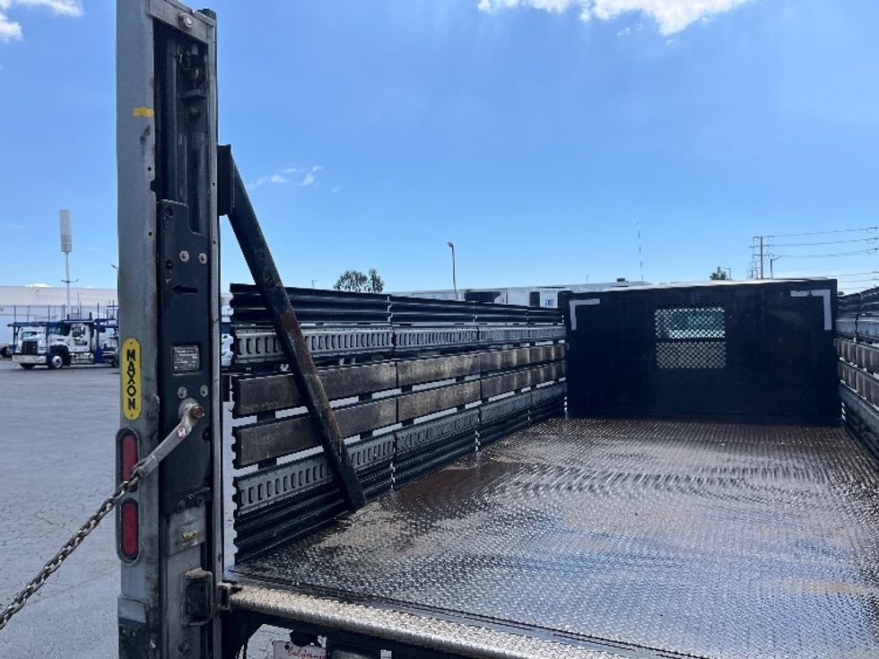 Flatbed Truck-Light and Medium Duty Trucks-Freightliner-2019-M2-Torrance-CA-230,223\n\t\tmiles-$ 29,500 - Image 11