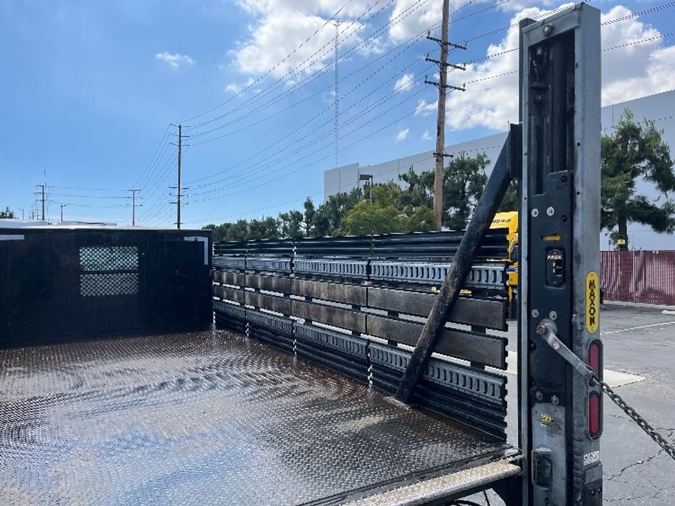 Flatbed Truck-Light and Medium Duty Trucks-Freightliner-2019-M2-Torrance-CA-230,223\n\t\tmiles-$ 29,500 - Image 12