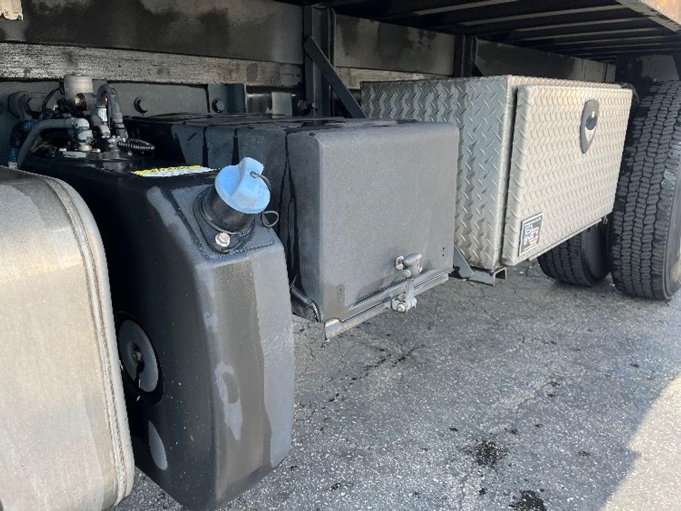 Flatbed Truck-Light and Medium Duty Trucks-Freightliner-2019-M2-Torrance-CA-230,223\n\t\tmiles-$ 29,500 - Image 5