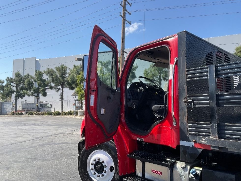 Flatbed Truck-Light and Medium Duty Trucks-Freightliner-2019-M2-Torrance-CA-270,093\n\t\tmiles-$ 43,250 - Image 15