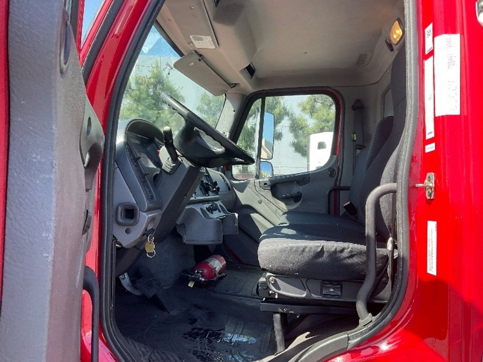 Flatbed Truck-Light and Medium Duty Trucks-Freightliner-2019-M2-Torrance-CA-270,093\n\t\tmiles-$ 43,250 - Image 16