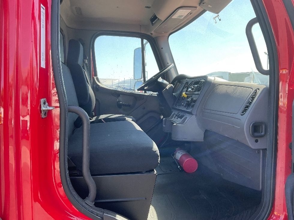 Flatbed Truck-Light and Medium Duty Trucks-Freightliner-2019-M2-Torrance-CA-270,093\n\t\tmiles-$ 43,250 - Image 21