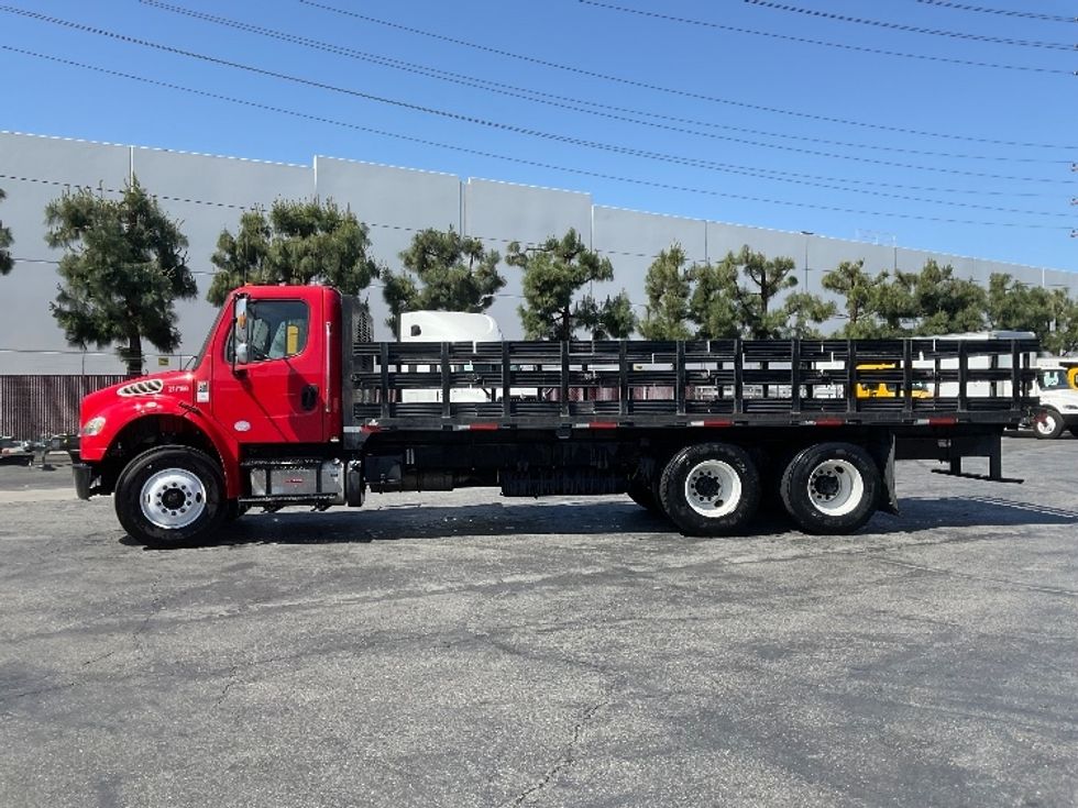 Flatbed Truck-Light and Medium Duty Trucks-Freightliner-2019-M2-Torrance-CA-270,093\n\t\tmiles-$ 43,250 - Image 4