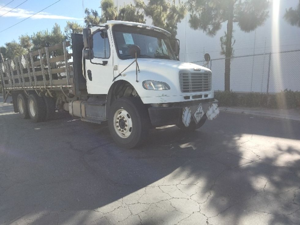 Flatbed Truck-Light and Medium Duty Trucks-Freightliner-2019-M2-Torrance-CA-273,158\n\t\tmiles-$ 51,750 - Image 1