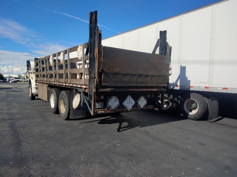 Flatbed Truck-Light and Medium Duty Trucks-Freightliner-2019-M2-Torrance-CA-273,158\n\t\tmiles-$ 51,750 - Image 6