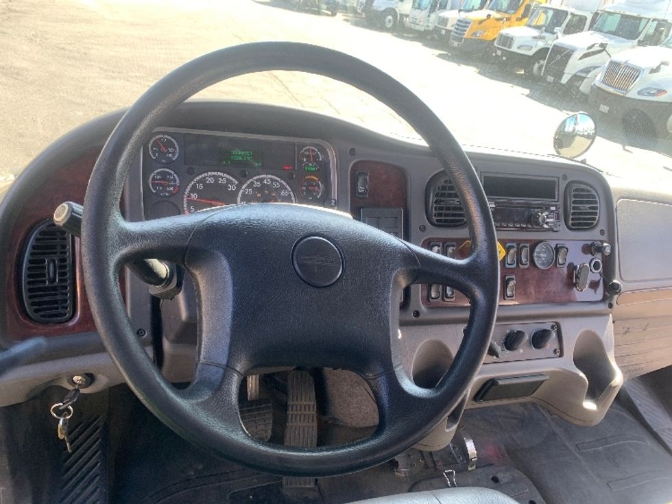 Flatbed Truck-Light and Medium Duty Trucks-Freightliner-2019-M2-Torrance-CA-85,356\n\t\tmiles-$ 47,500 - Image 17