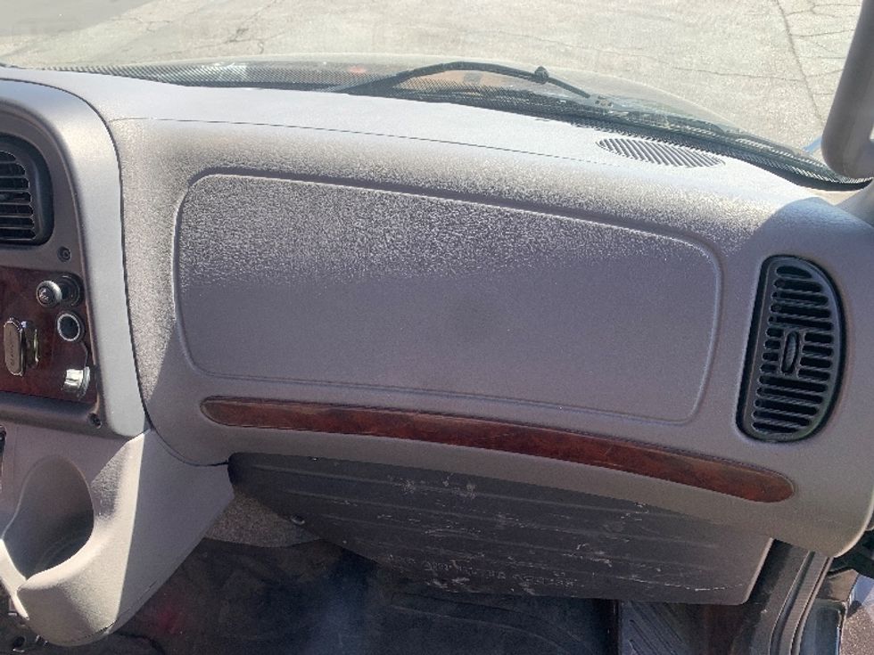 Flatbed Truck-Light and Medium Duty Trucks-Freightliner-2019-M2-Torrance-CA-85,356\n\t\tmiles-$ 47,500 - Image 20