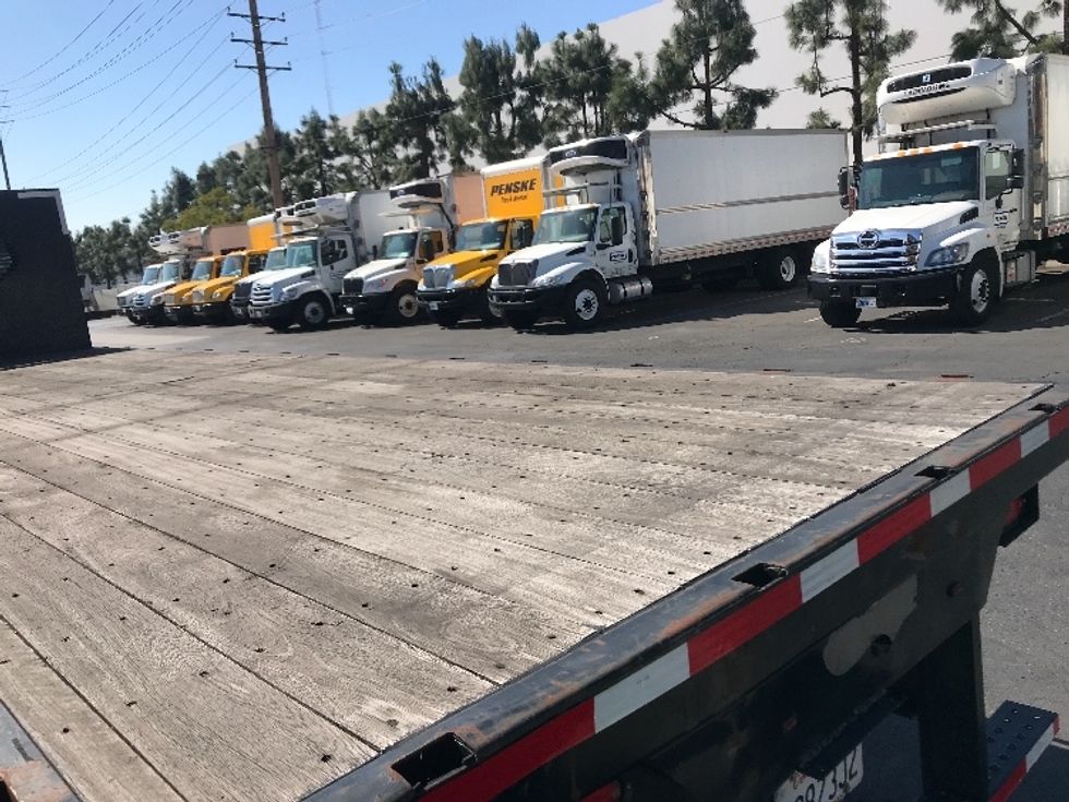 Flatbed Truck-Light and Medium Duty Trucks-Freightliner-2019-M2-Torrance-CA-93,481\n\t\tmiles-$ 71,000 - Image 11