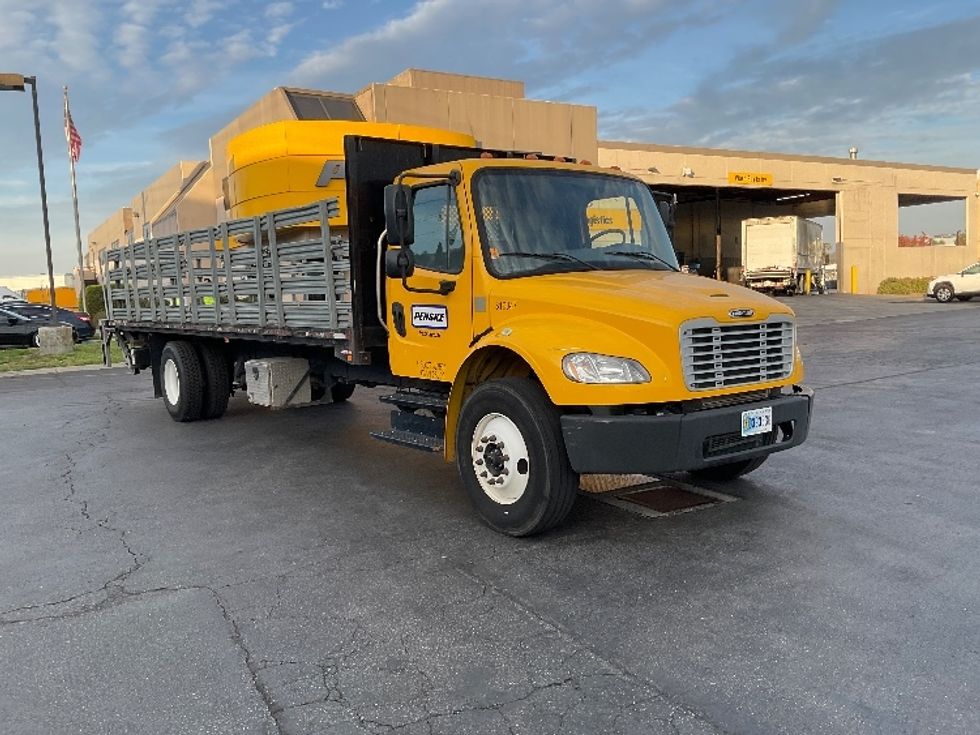 Flatbed Truck-Light and Medium Duty Trucks-Freightliner-2019-M2-Torrance-CA-98,994\n\t\tmiles-$ 67,750 - Image 1