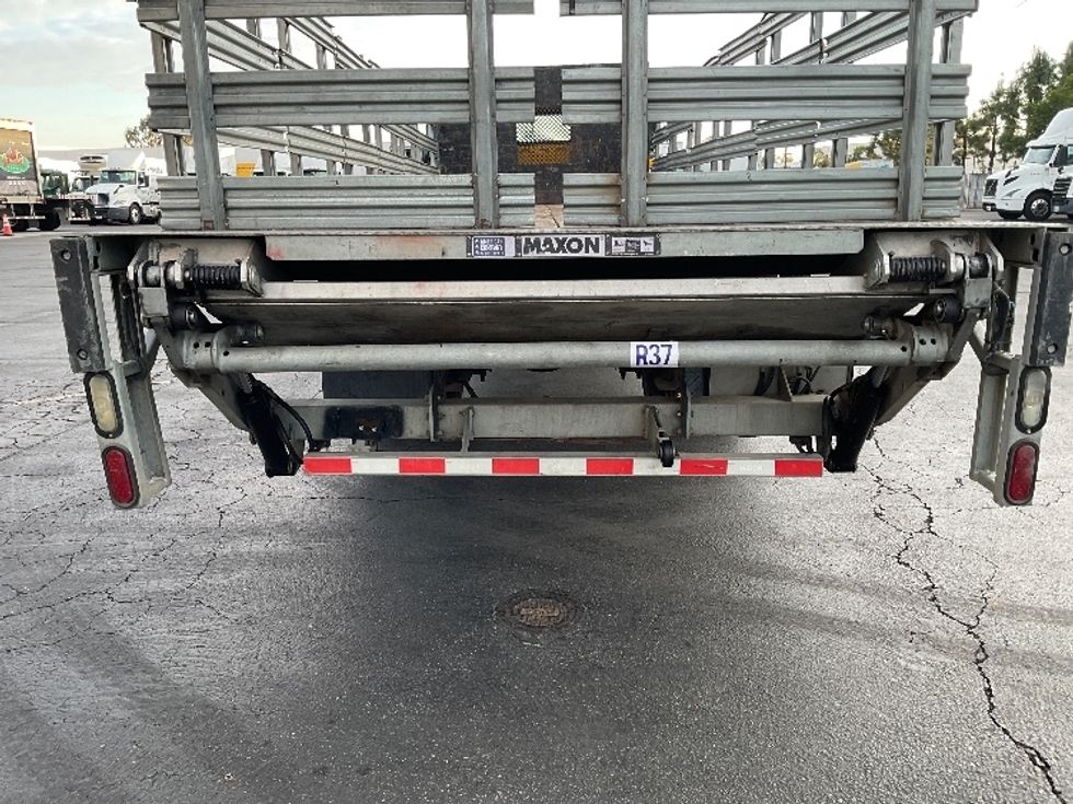 Flatbed Truck-Light and Medium Duty Trucks-Freightliner-2019-M2-Torrance-CA-98,994\n\t\tmiles-$ 67,750 - Image 10