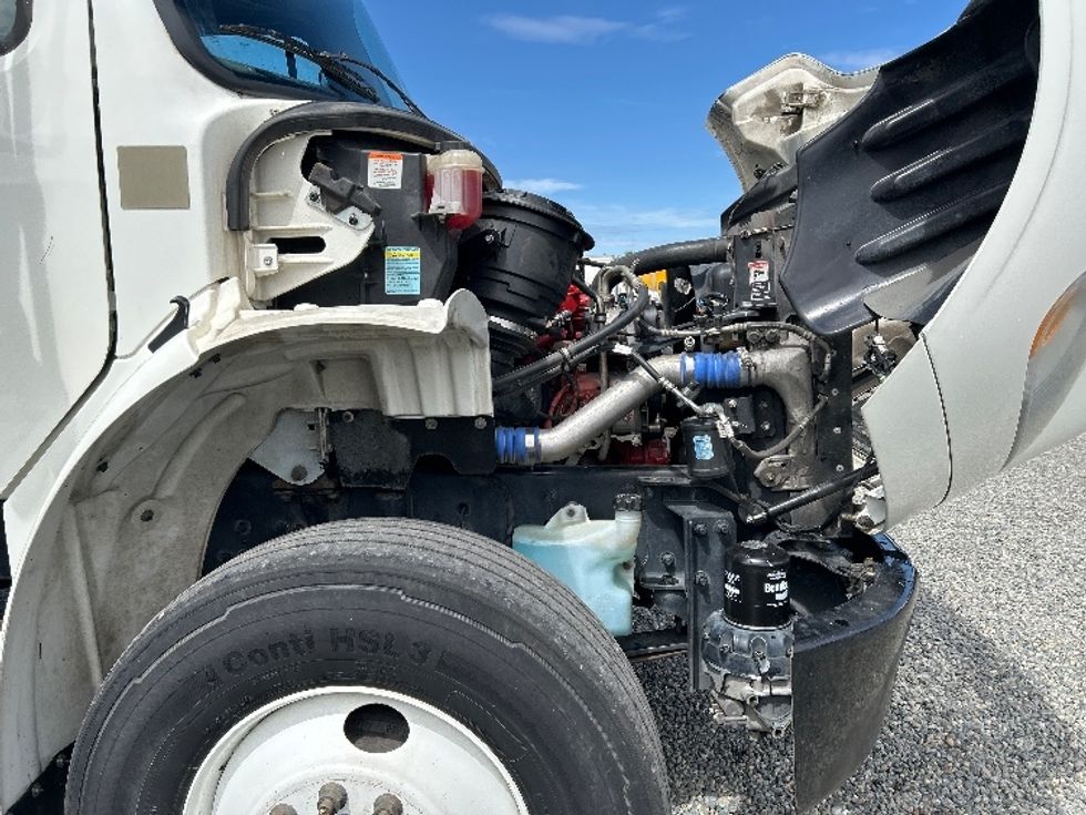 Flatbed Truck-Light and Medium Duty Trucks-Freightliner-2019-M2-Tracy-CA-307,775\n\t\tmiles-$ 42,000 - Image 18