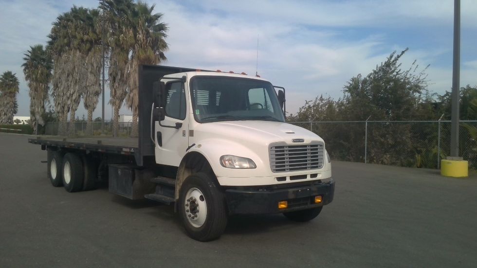 Flatbed Truck-Light and Medium Duty Trucks-Freightliner-2019-M2-Tracy-CA-307,775\n\t\tmiles-$ 43,250 - Image 1
