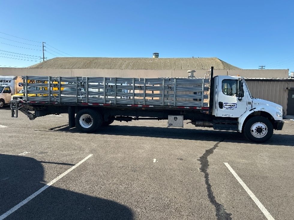 Flatbed Truck-Light and Medium Duty Trucks-Freightliner-2019-M2-Ventura-CA-162,952\n\t\tmiles-$ 61,500 - Image 14