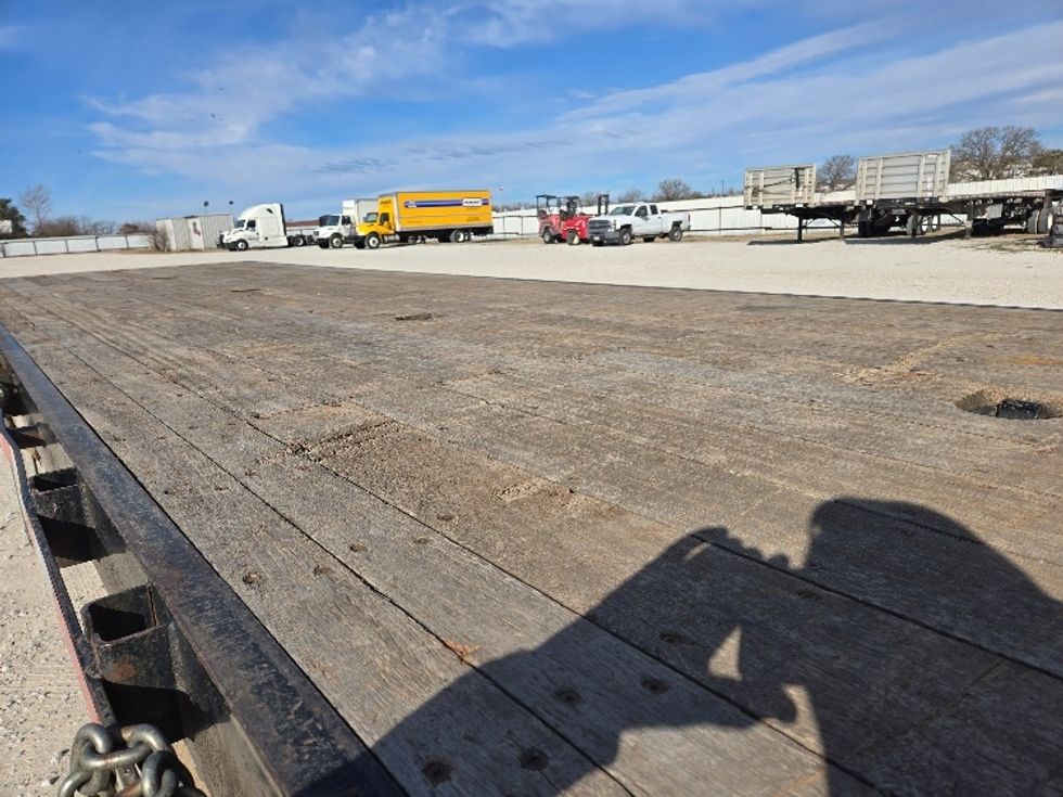 Flatbed Truck-Light and Medium Duty Trucks-Freightliner-2019-M2-Weatherford-TX-122,293\n\t\tmiles-$ 51,500 - Image 12