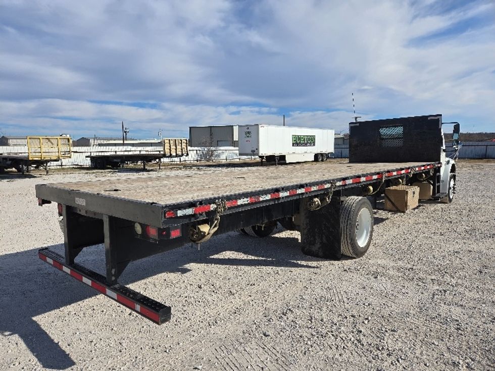Flatbed Truck-Light and Medium Duty Trucks-Freightliner-2019-M2-Weatherford-TX-122,293\n\t\tmiles-$ 51,500 - Image 13