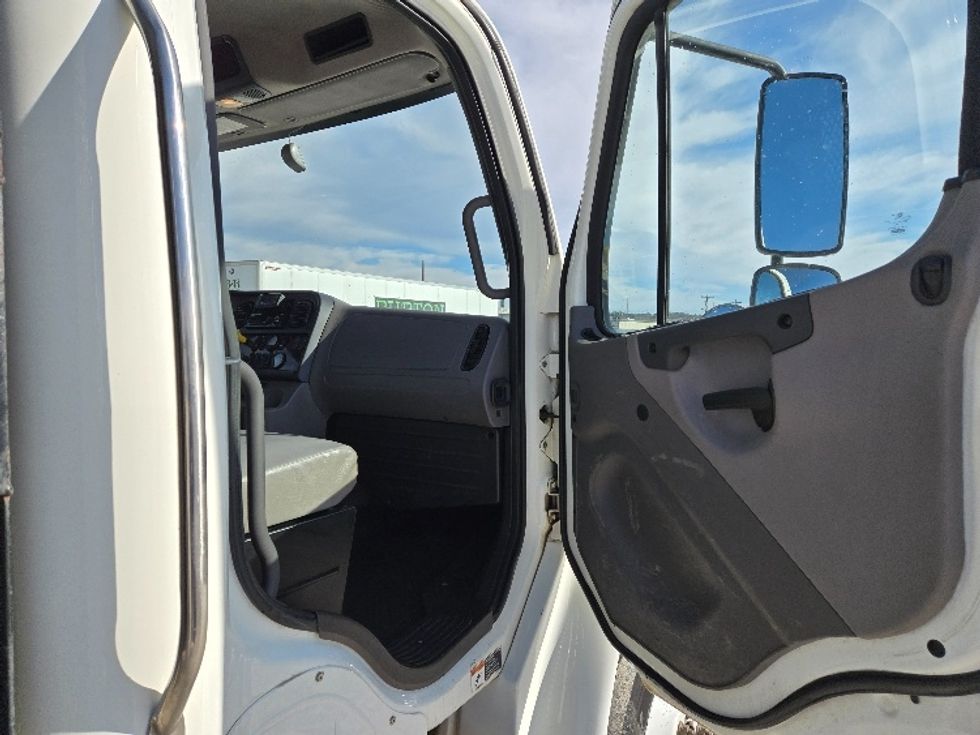 Flatbed Truck-Light and Medium Duty Trucks-Freightliner-2019-M2-Weatherford-TX-122,293\n\t\tmiles-$ 51,500 - Image 20