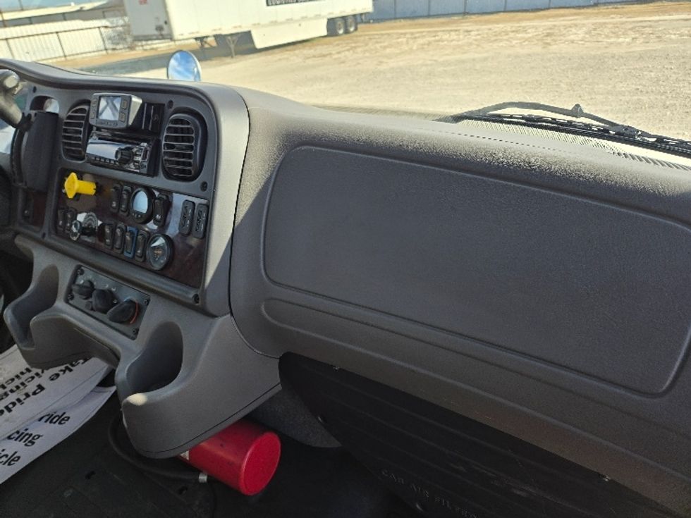 Flatbed Truck-Light and Medium Duty Trucks-Freightliner-2019-M2-Weatherford-TX-122,293\n\t\tmiles-$ 51,500 - Image 21