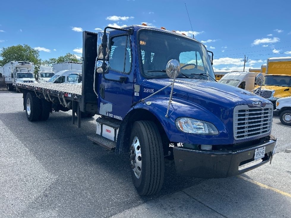 Flatbed Truck-Light and Medium Duty Trucks-Freightliner-2019-M2-West Babylon-NY-133,346\n\t\tmiles-$ 55,000 - Image 1
