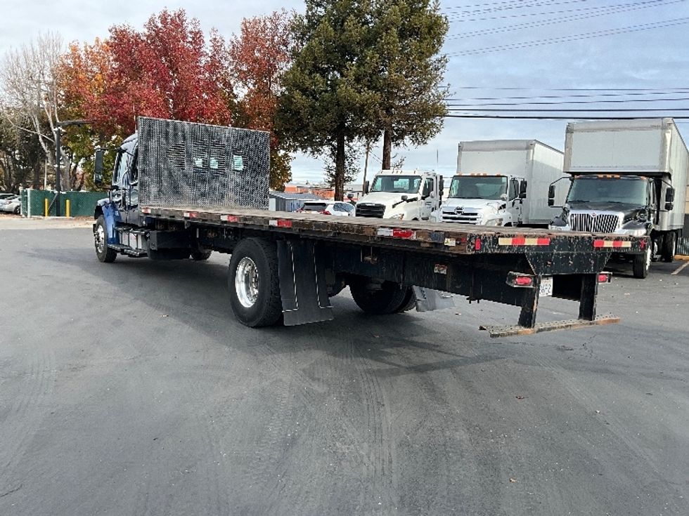Flatbed Truck-Light and Medium Duty Trucks-Freightliner-2019-M2-West Sacramento-CA-111,950\n\t\tmiles-$ 58,500 - Image 6