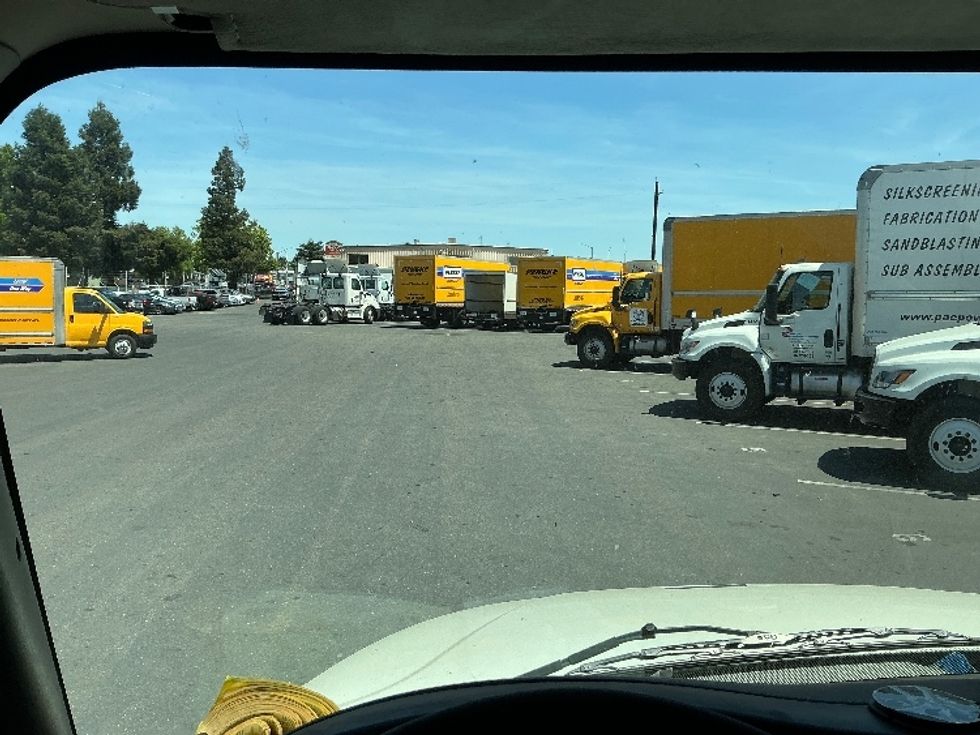 Flatbed Truck-Light and Medium Duty Trucks-Freightliner-2019-M2-West Sacramento-CA-125,587\n\t\tmiles-$ 48,500 - Image 18