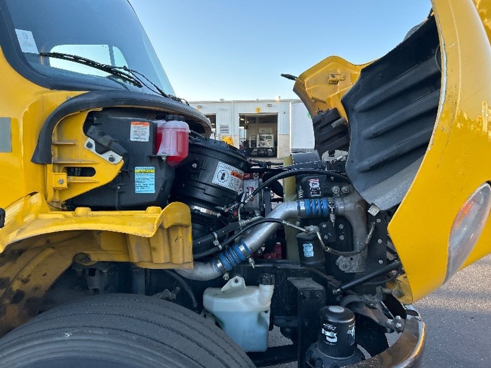 Flatbed Truck-Light and Medium Duty Trucks-Freightliner-2019-M2-West Sacramento-CA-127,115\n\t\tmiles-$ 55,750 - Image 21